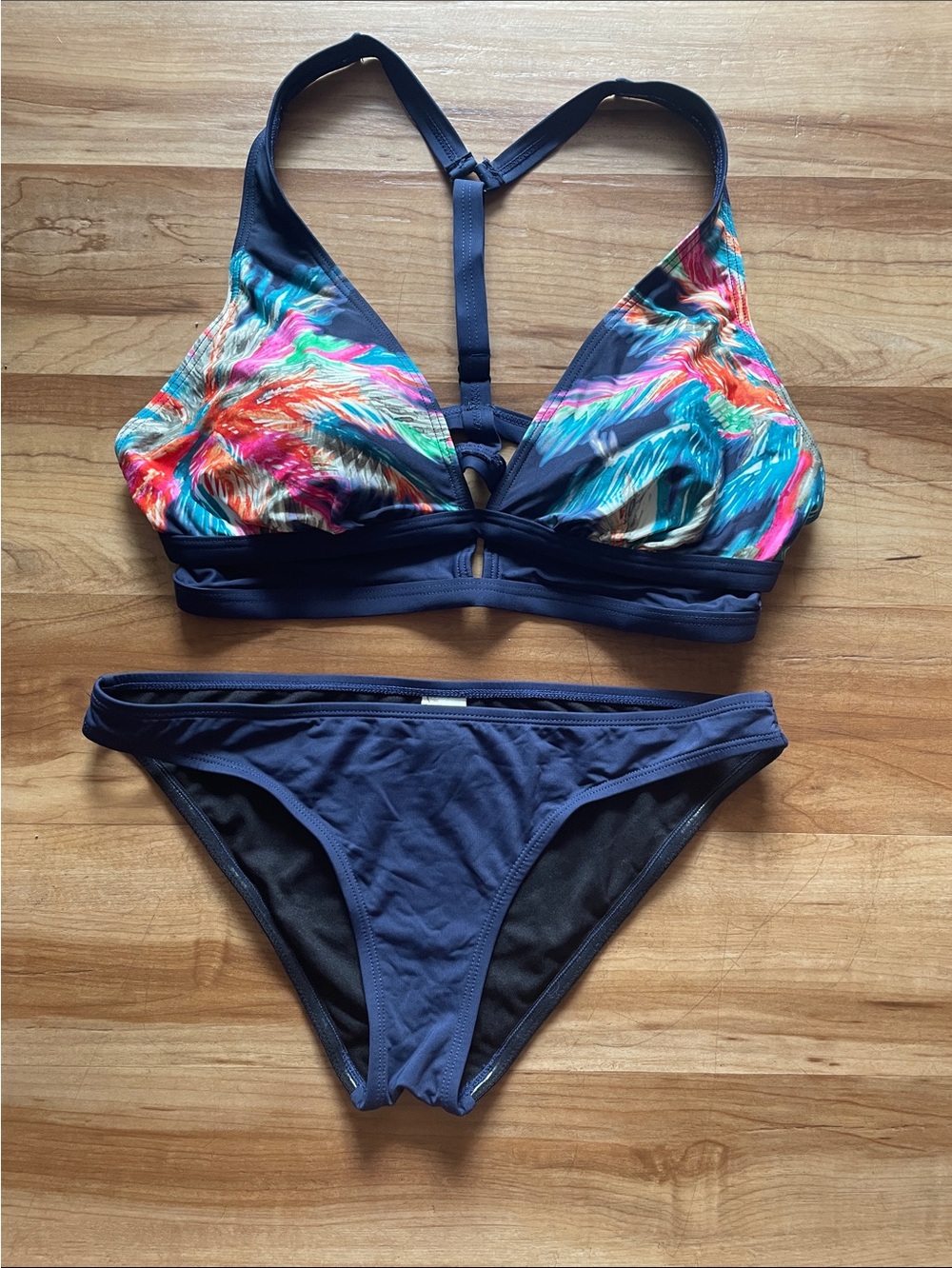 LIV love Swim bikini top athletic long triangle and navy/marine hipster bottoms
